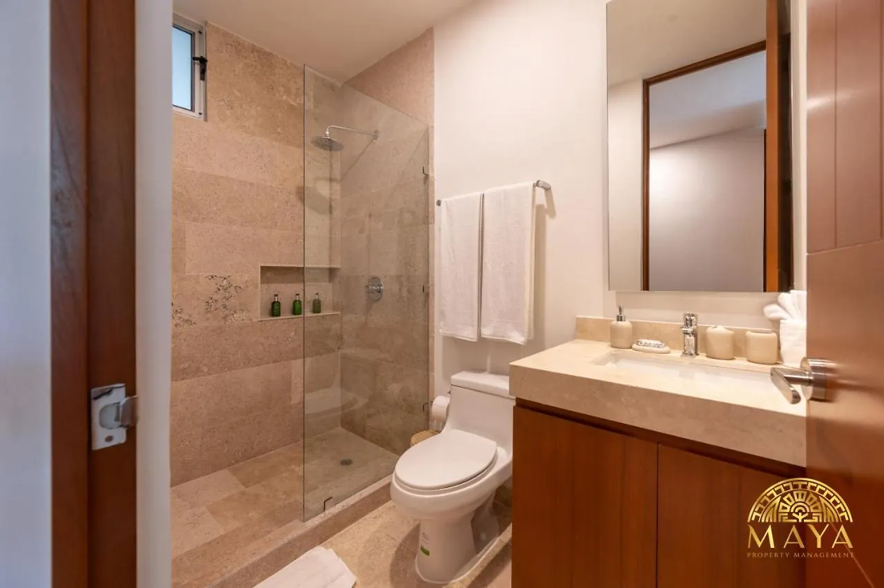 Nhoa 208B Lux 1Br Condo Jungle View In Aldea Zama Tulum 0*,  Messico